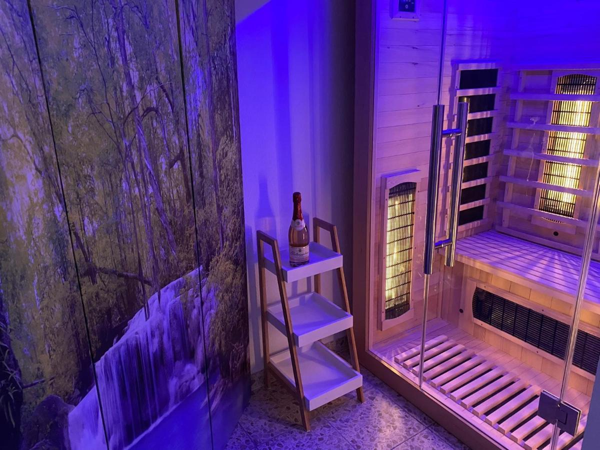 Apartment Am Wasserfall Mit Sauna & Top-Lage フェルトベルク エクステリア 写真